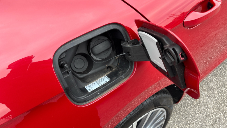 Skoda Superb 2.0 TSI Laurin + Klement 4X4 5dr DSG Petrol Hatchback